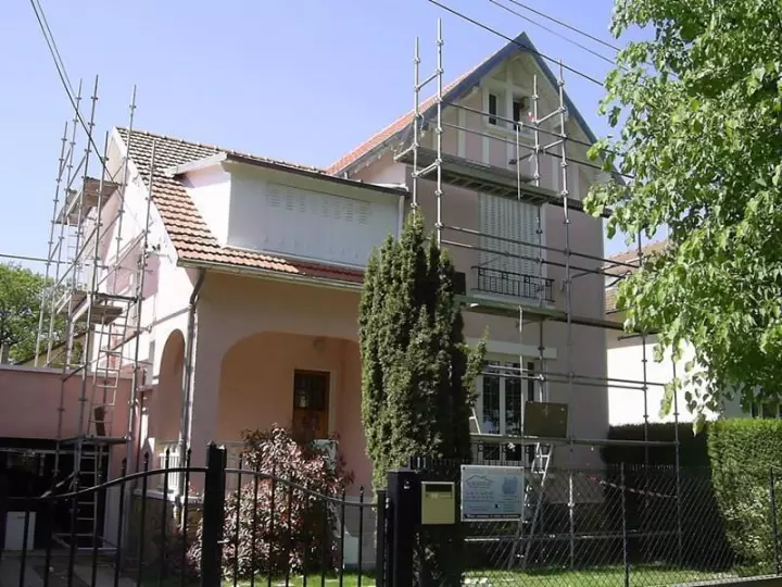 Ravalement de façade, Fourqueux